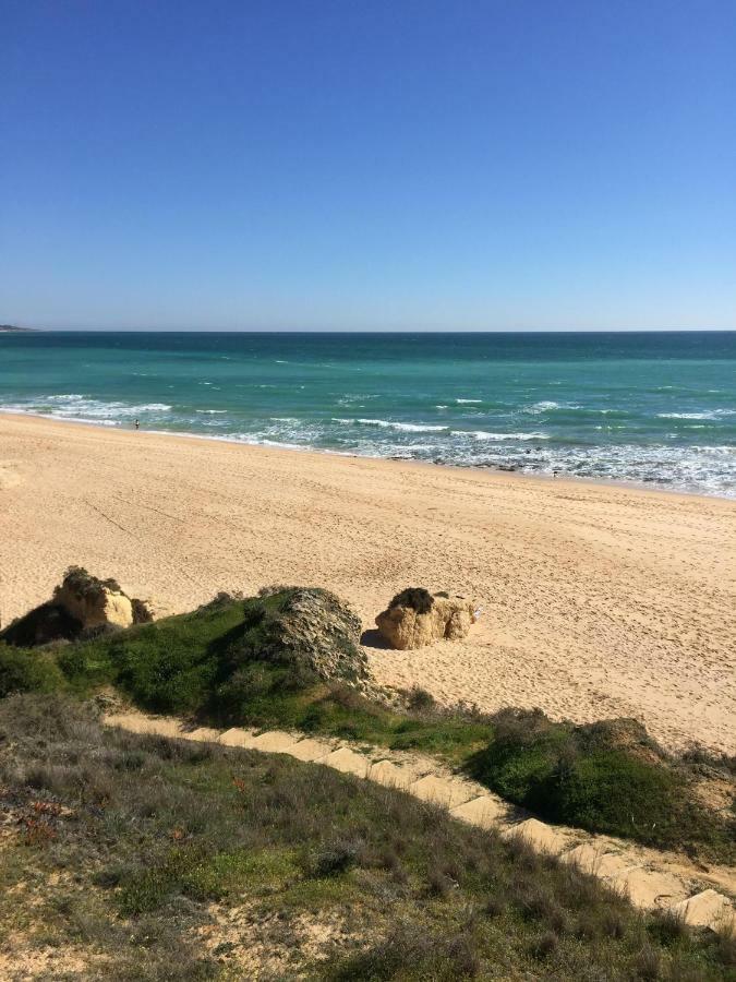 Pé Na Areia, Clube Nautilus, Porches Armação de Pêra